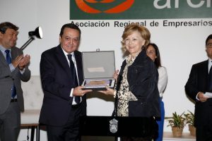 José María Albarracín CEO Croem y Rosa Sánchez decana de CODID RM